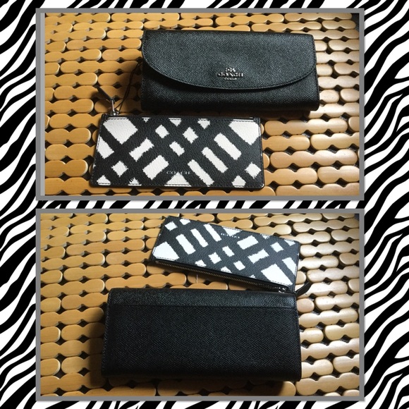 Last one Authentic 2in1 Coach black leather wallet - Picture 2 of 4